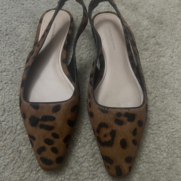 Banana Republic Cheetah color. - Picture 4 of 6